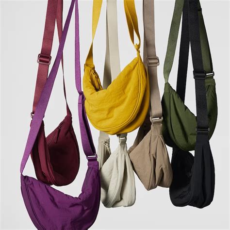 dupe uniqlo bag|$20 uniqlo bag.